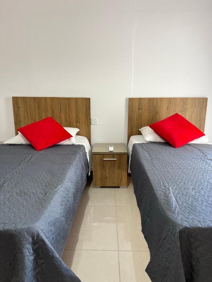 Room With Private Bathroom Sliema Bagian luar foto